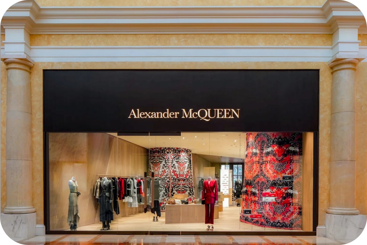 111Alexander McQueen 1 图：Sajo.jpg