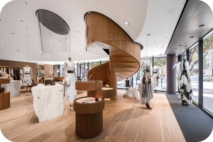 333Alexander McQueen  3 图：Miami Design District.jpg
